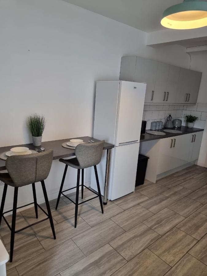 Stoke-on-Trent 23 Woodhouse 빌라 외부 사진